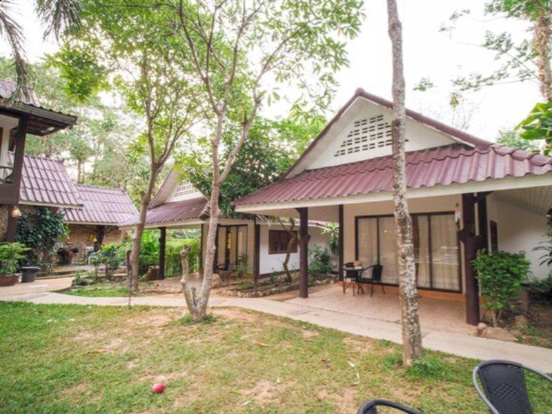 Capital O 834 Iyara Resort & Spa Ко Чанг Экстерьер фото