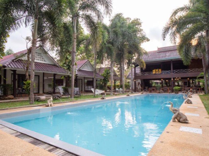 Capital O 834 Iyara Resort & Spa Ко Чанг Экстерьер фото